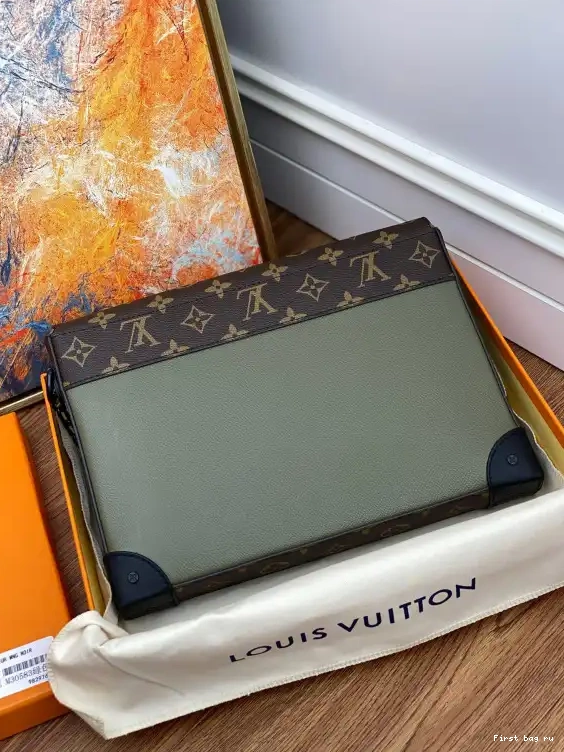 First bag ru STEAMER VUITTON POCHETTE LOUIS VOYAGE 0629